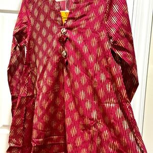 large size 3 pieces and 2 pieces Multiple dresses .